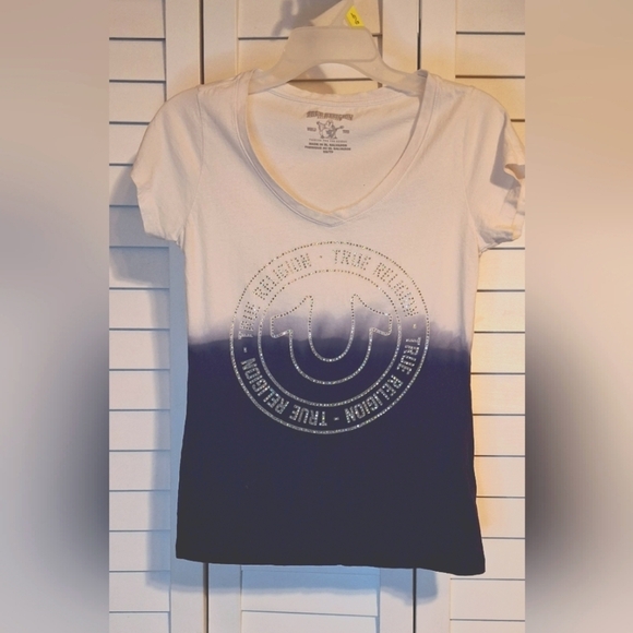 True Religion v neck Blue ombre sparkle t-shirt Sz XS ptp 15" x 23"L - Picture 1 of 5